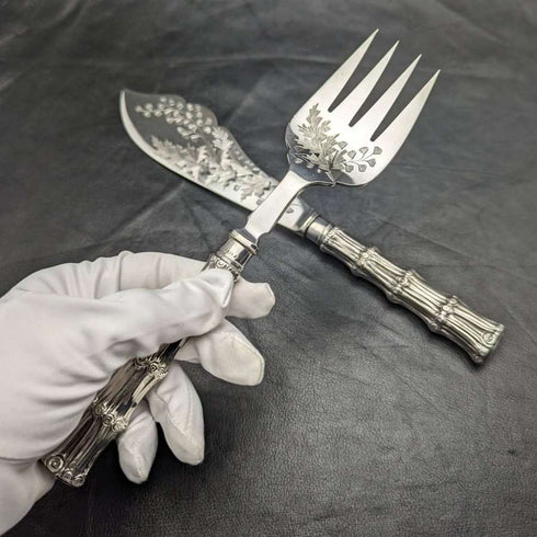 Around 1900 British antique silver plate fish server set