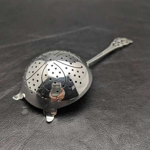 1917年 英国アンティーク 純銀製ティーストレーナー