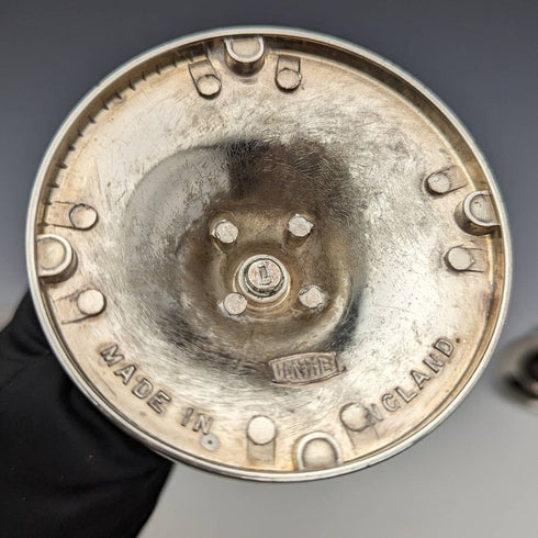 英国ヴィンテージ シルバープレート製 キャンドルスタンド 燭台ペア