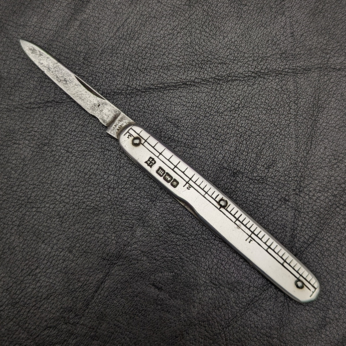 【希少】純銀   / 175mm ナイフ 銀三ステンレス ナイフ 2.5寸 鏡面仕上げ サック付 – 土佐打刃物黒鳥