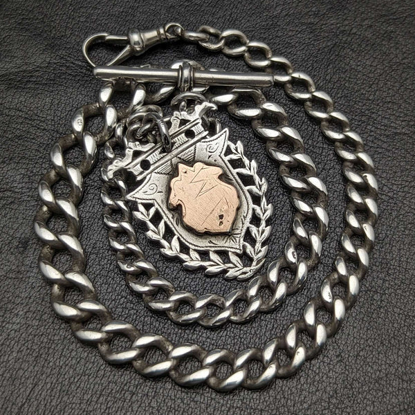 Cadena Albert de plata esterlina antigua inglesa de alrededor de 1887, 49 g, con medalla de plata esterlina
