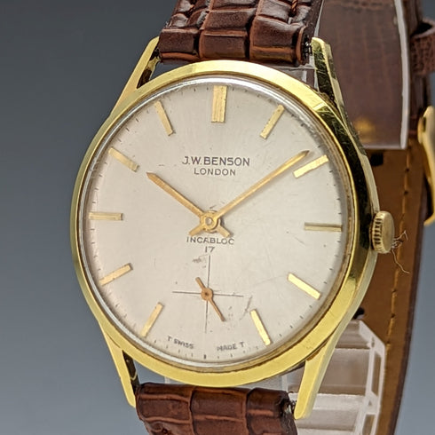 British vintage Benson men's wristwatch gold plated case 17 stones works well