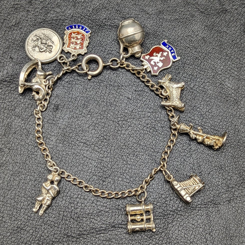 British vintage sterling silver charm bracelet 19g