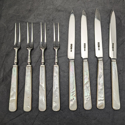 1925年 英国ヴィンテージ 白蝶貝ハンドル 純銀ブレード デザートカトラリー4x2セット