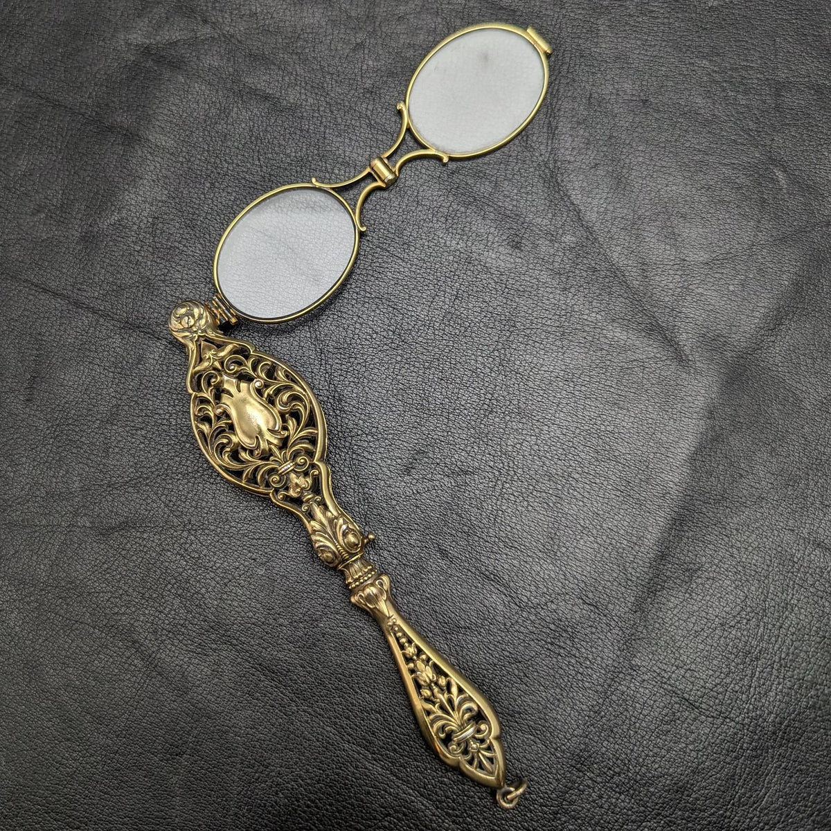 米国アンティーク 純銀ゴールドメッキ 携帯用折りたたみ式眼鏡 ロニエット