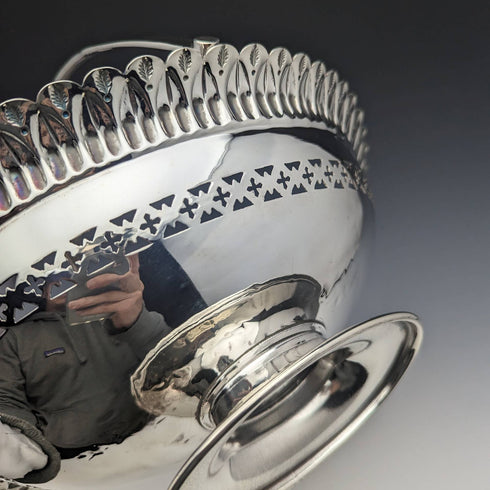 1902 年英國古董銀盤大籃子 Walker and Hall