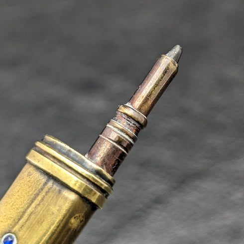 古董可伸縮多功能工具鉛筆和刀