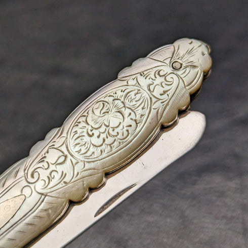 1912 British Antique White Pearl Shell Handle Pure Silver Blade Folding Pen Knife