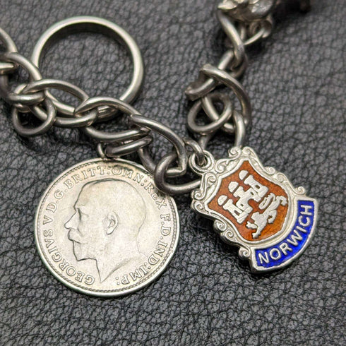 British vintage sterling silver charm bracelet 19g