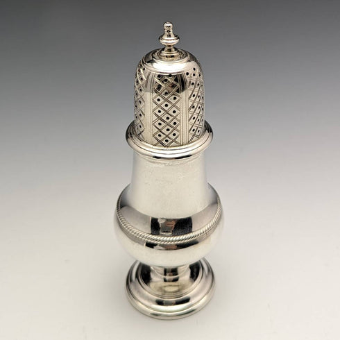 1946 British Vintage Sterling Silver Pepperette Seasoning Container