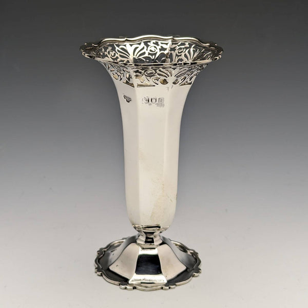 1903 British Antique Sterling Silver Vase 81g Goldsmiths & Silversmiths