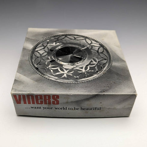 帶藍色玻璃內膽的英國復古銀盤