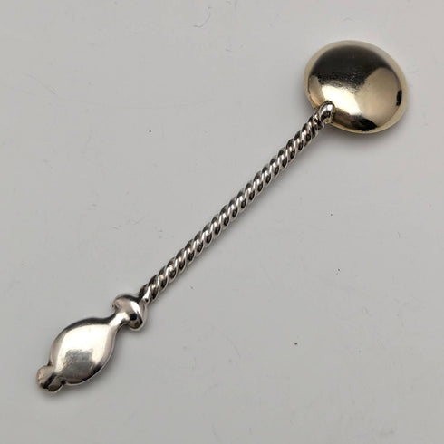 大約 1860 年英國古董純銀鹽盤和勺子 4 件套