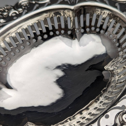 1903 年英國古董純銀糖果盤 80 克威廉赫頓