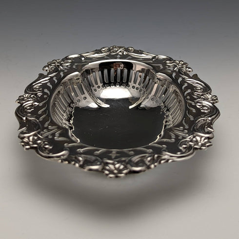 1903 年英國古董純銀糖果盤 80 克威廉赫頓