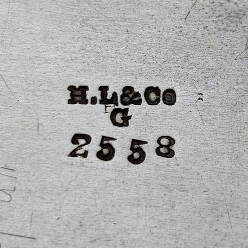 英国アンティーク シルバープレート製 花彫刻 トーストラック