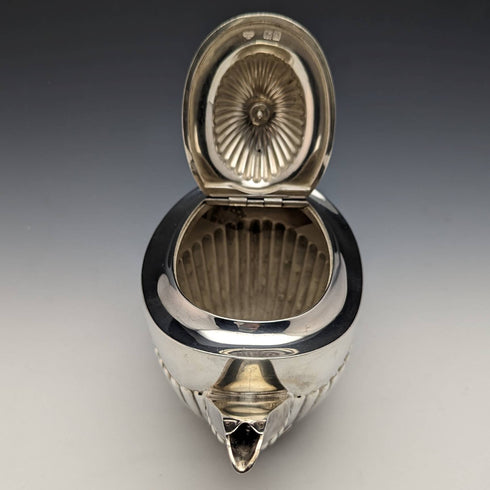 1902 British antique pure silver (925 silver) teapot 508g Goldsmiths&Silversmiths