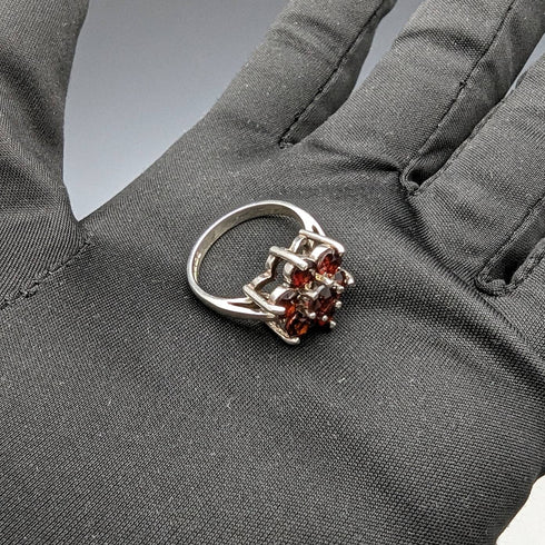 British Vintage Jewelry Garnet Sterling Silver Ring