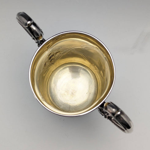 1862年 英国アンティーク 純銀製 ダブルハンドル マグカップ 169g Barnard