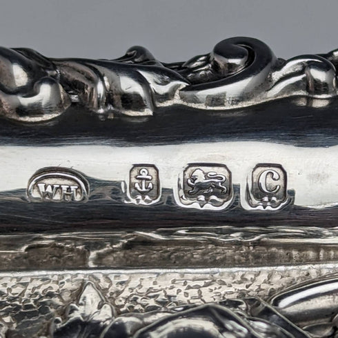 1902 年英國古董純銀浮雕雕刻梳妝台托盤 306 克