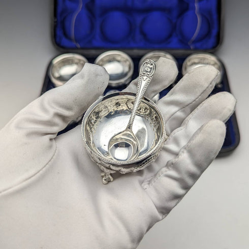 1900 年左右英國古董銀盤鹽盤和勺子 6 對套裝帶盒