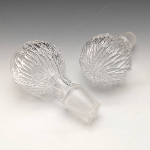 英国ヴィンテージ カットガラス シルバープレート装飾 デキャンタ ペア