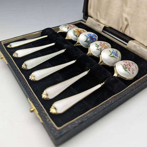 1958年 英国ヴィンテージ 純銀製 金メッキ&エナメル花装飾 ティースプーン6本セット ケース入