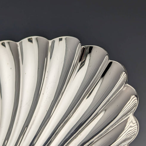 1891 年英國古董純銀貝殼盤一對 124 克阿特金兄弟