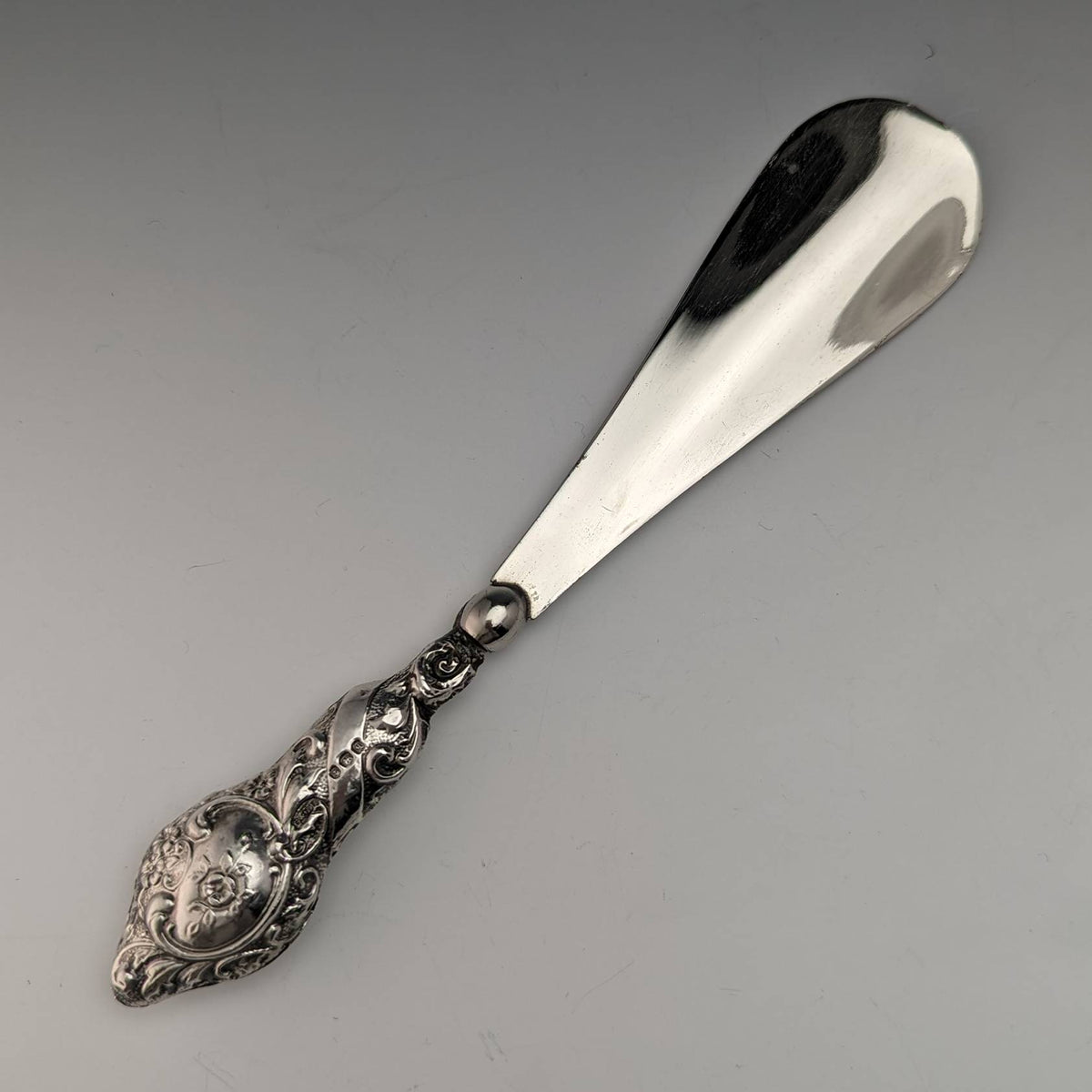 1905年 英国アンティーク 純銀ハンドル シューホーン ​靴べらWilliam Devenport 1905年 英国アンティーク 純銀ハンドル シューホーン ​靴べら