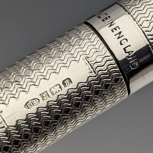 1976 年英國復古 Yard O 紅色純銀圓珠筆(帶盒)