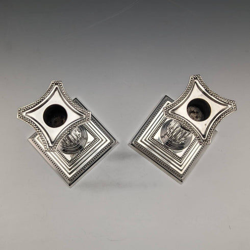 英国アンティーク シルバープレート製 キャンドルスタンド 燭台ペア Goldsmiths and Silversmiths