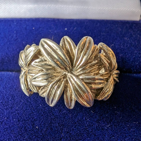 British Vintage Jewelry Flower Engraving Sterling Silver Ring