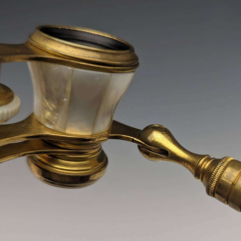 Opera glasses with French vintage white mother of pearl decoration handle IRIS PARIS