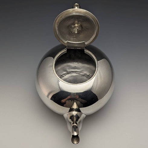 英国ヴィンテージ シルバープレート製ティーポット ヴィクトリアンスタイル