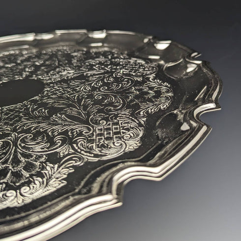 英國復古鍍銀托盤直徑 31 厘米安妮女王盒裝