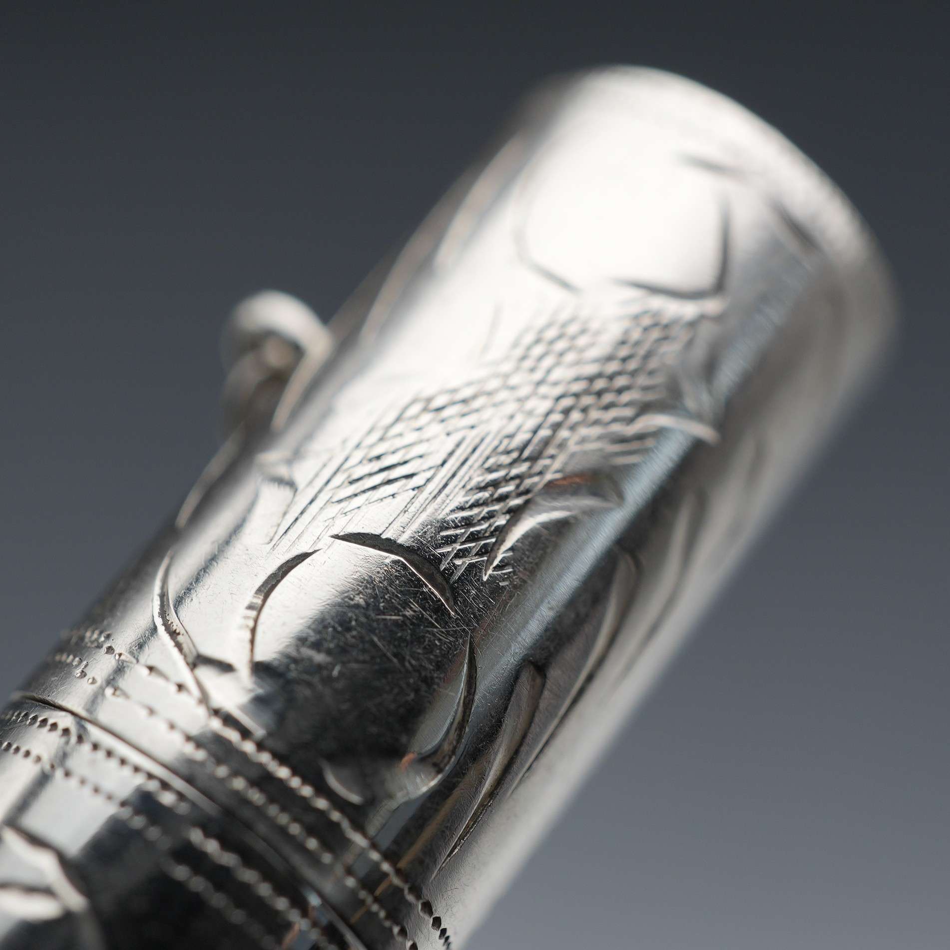 英国ヴィンテージ 純銀製ニードルケース Mark Houghton Limited