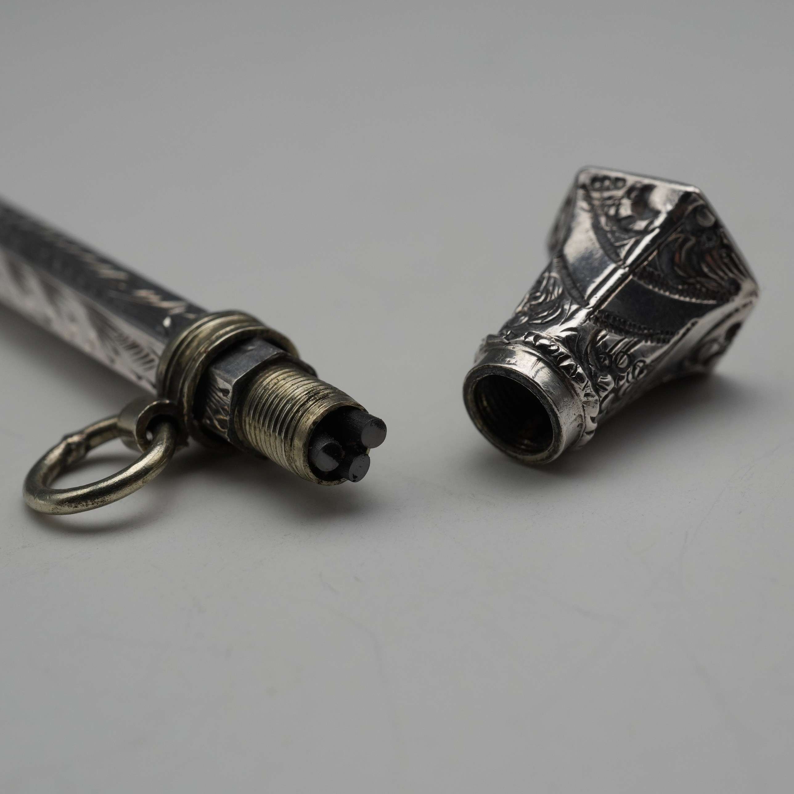 ◆1895年製 英国製 購入6万円！HG＆S社 純銀製（シルバー） 伸縮ペンシル 1900年頃 アンティーク 純銀製 推進式ペンシル 伸縮式 62-92mm