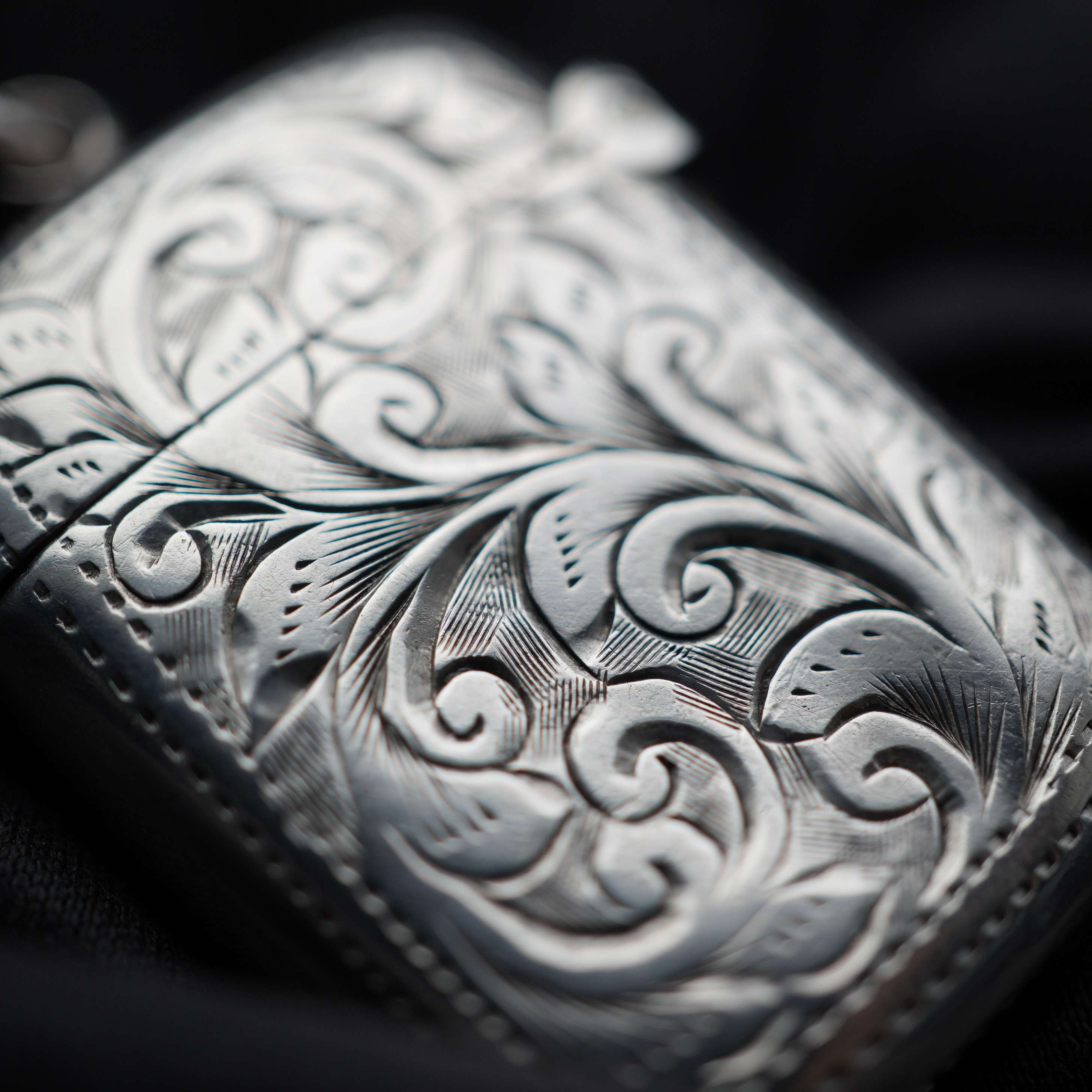 1899年 英国アンティーク 純銀製 小型ヴェスタケース 11g S&A – SILVER-LUG