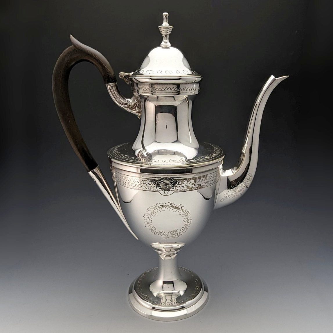 1880年頃 英国アンティーク シルバープレート製 コーヒーポット