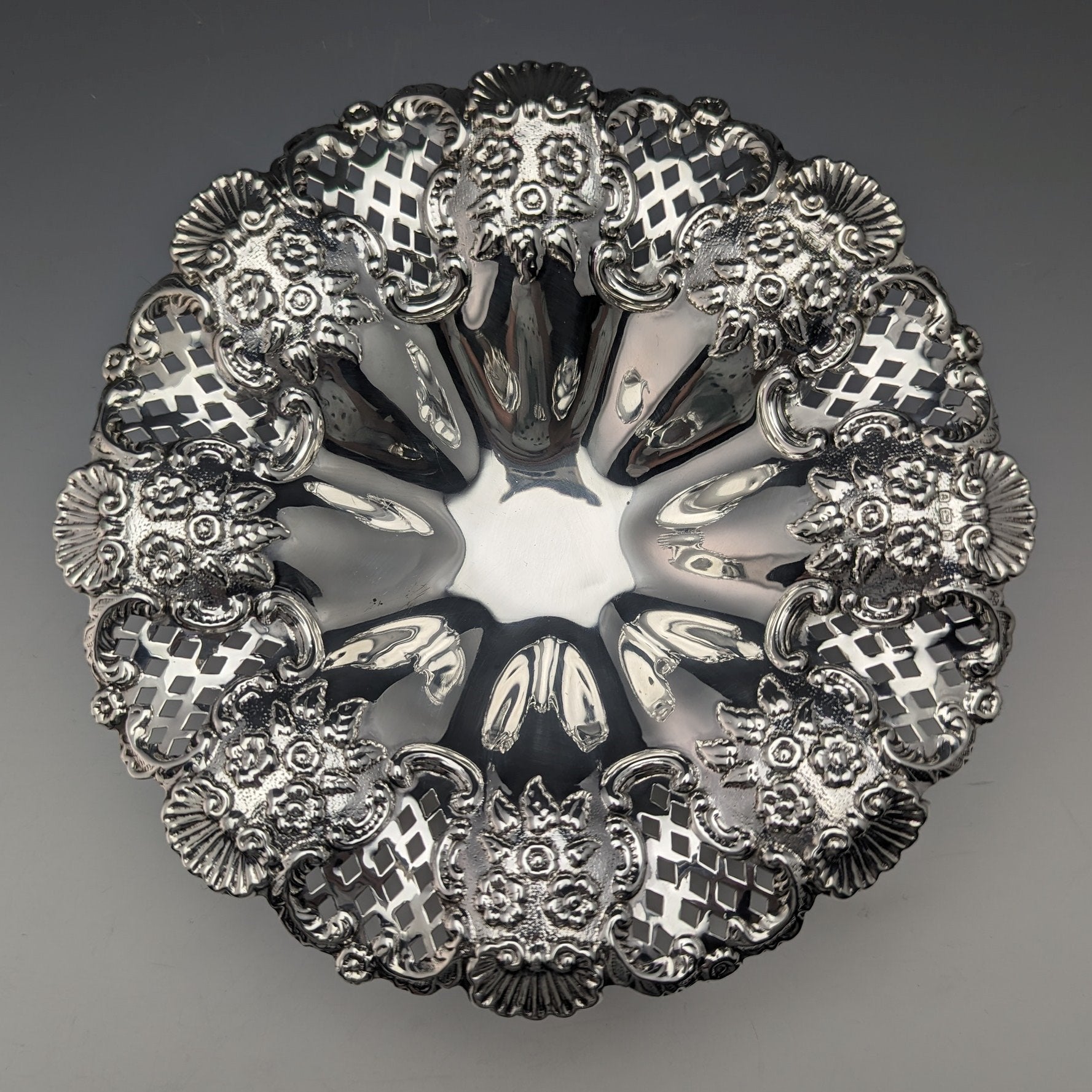 1901 British Antique Sterling Silver Stem Dish 182g William Davenport