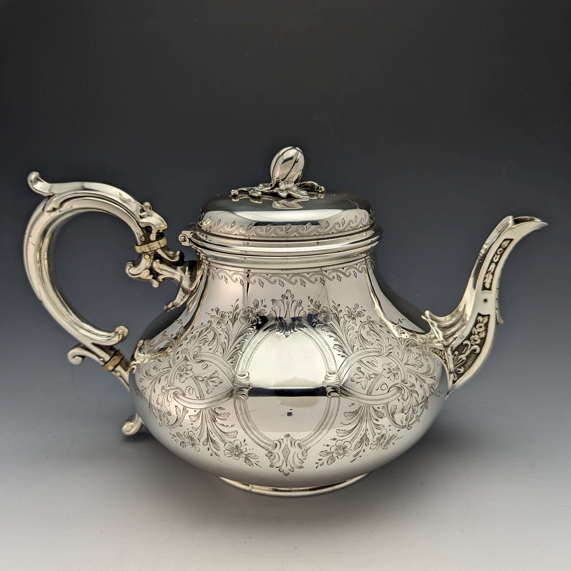 1938年 英国ヴィンテージ シルバープレート製 ティー4点セット Elkington 1938年 英国ヴィンテージ シルバープレート製 ティー4点セット