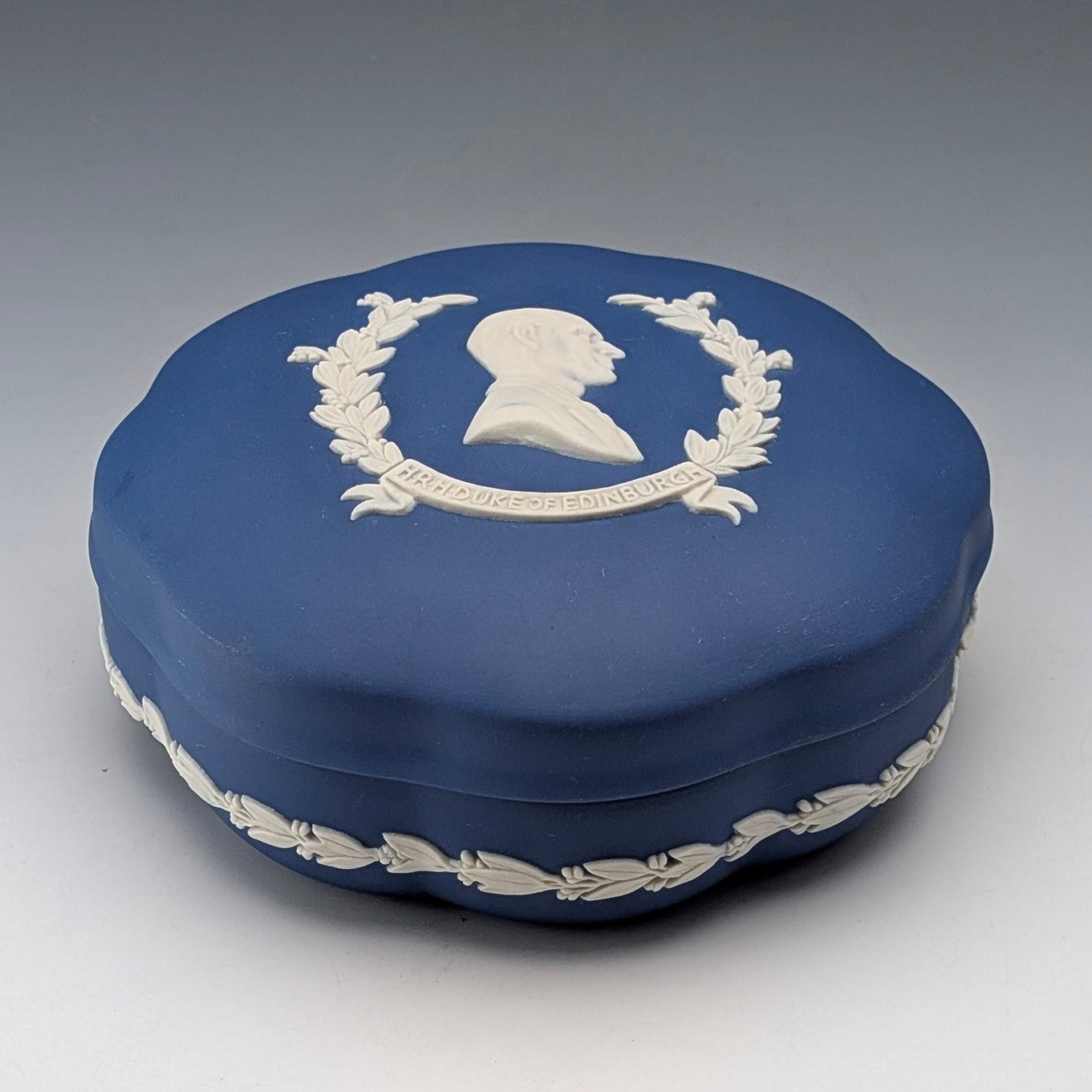 1895年 英国アンティーク 純銀製 両開き型カードケース 123g