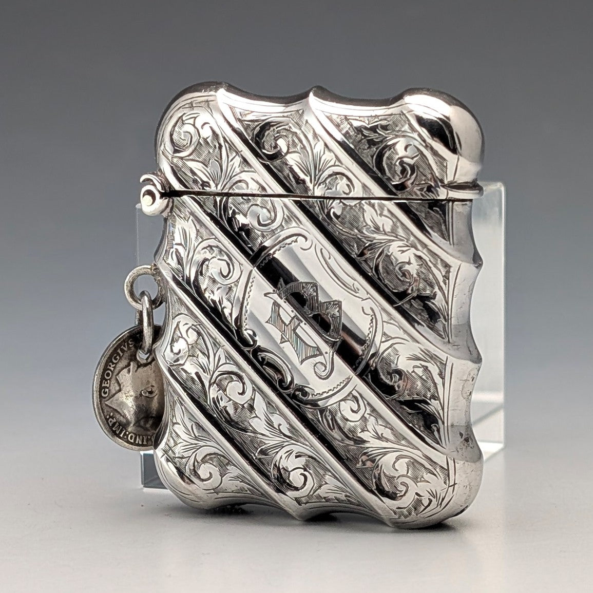 シルバープレート – SILVER-LUG